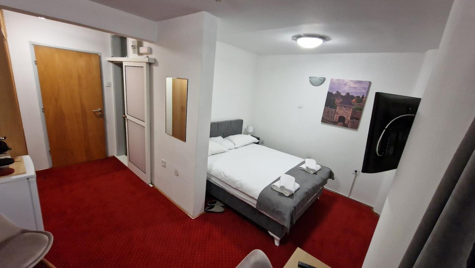 Olimpus Apartmani Bd Banjaluka Μπάνια Λούκα Δωμάτιο φωτογραφία